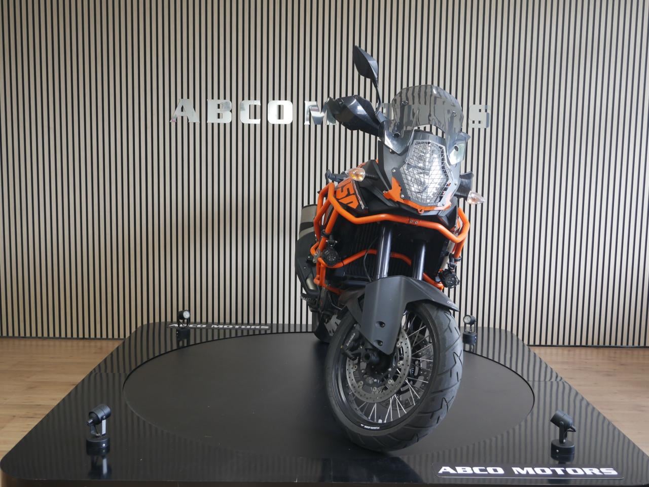 KTM 1050 ADVENTURE