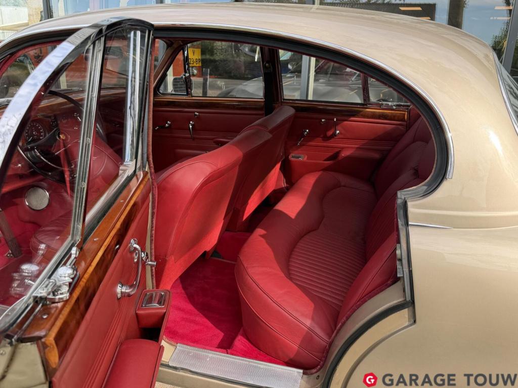 Jaguar S-Type 3.4 s-type origineel nl, 2e eigenaar btw auto!