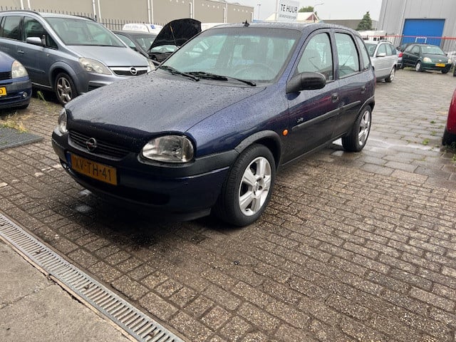 Opel Corsa 1.2-16V
