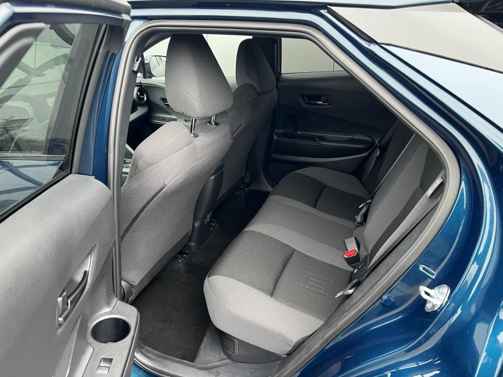 Toyota C-hr 1.8 hybrid 140 dyn
