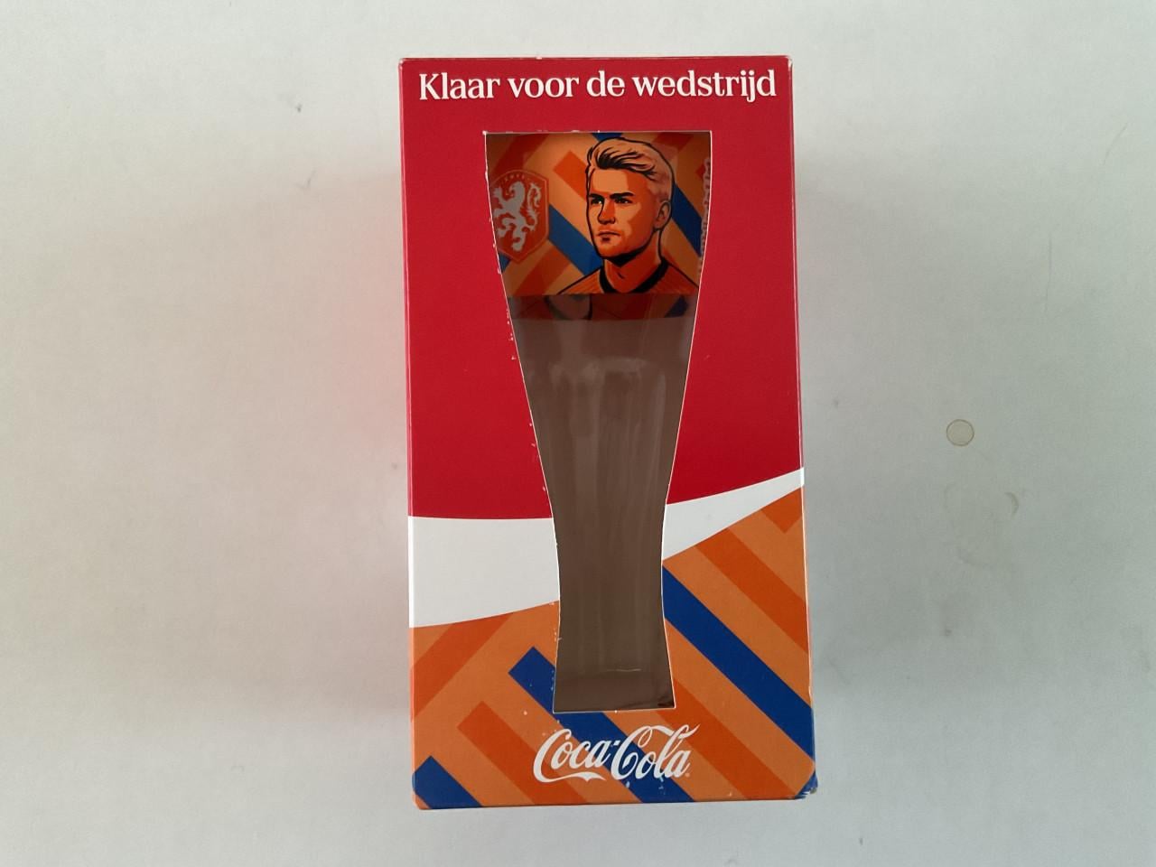 CocaCola glas met de afbeelding van Matthijs de Ligt.