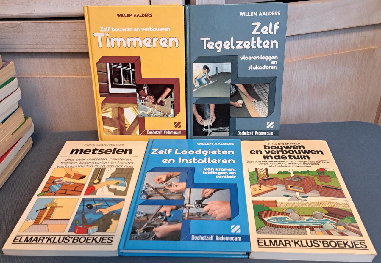 Diverse DIY boeken in z.g.st.