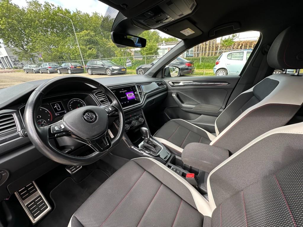 Volkswagen T-roc 1.5 tsi sport led acc dsg carplay stoelverwarming