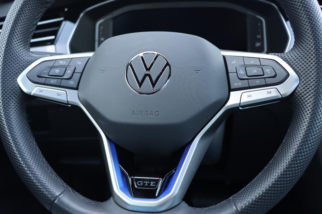 Volkswagen Passat variant 1.4 tsi phev gte business dsg 218pk