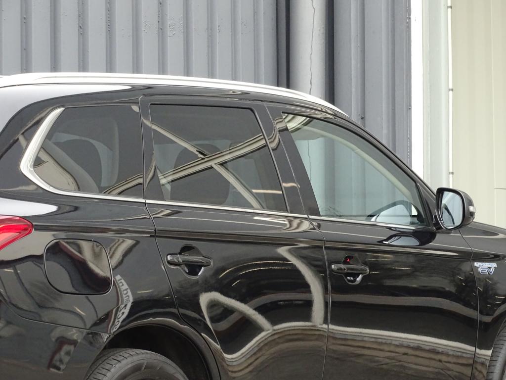 Mitsubishi Outlander 2.0 phev executive edition | trekhaak | navi | camera