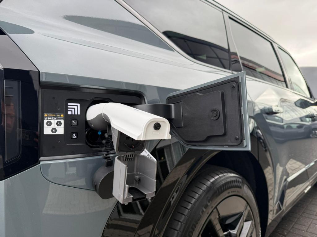 Kia Ev9 gt-line awd 99.8 kwh | premium audio | 7 zits | schuif kantel dak |