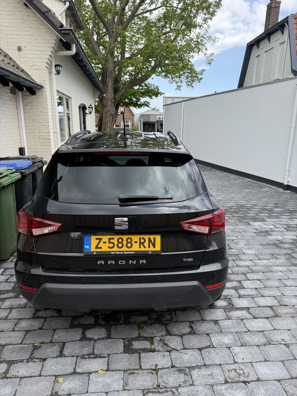 Te Koop: SEAT Arona 1.0 TGI – Zwarte uitvoering – CNG & Benzine