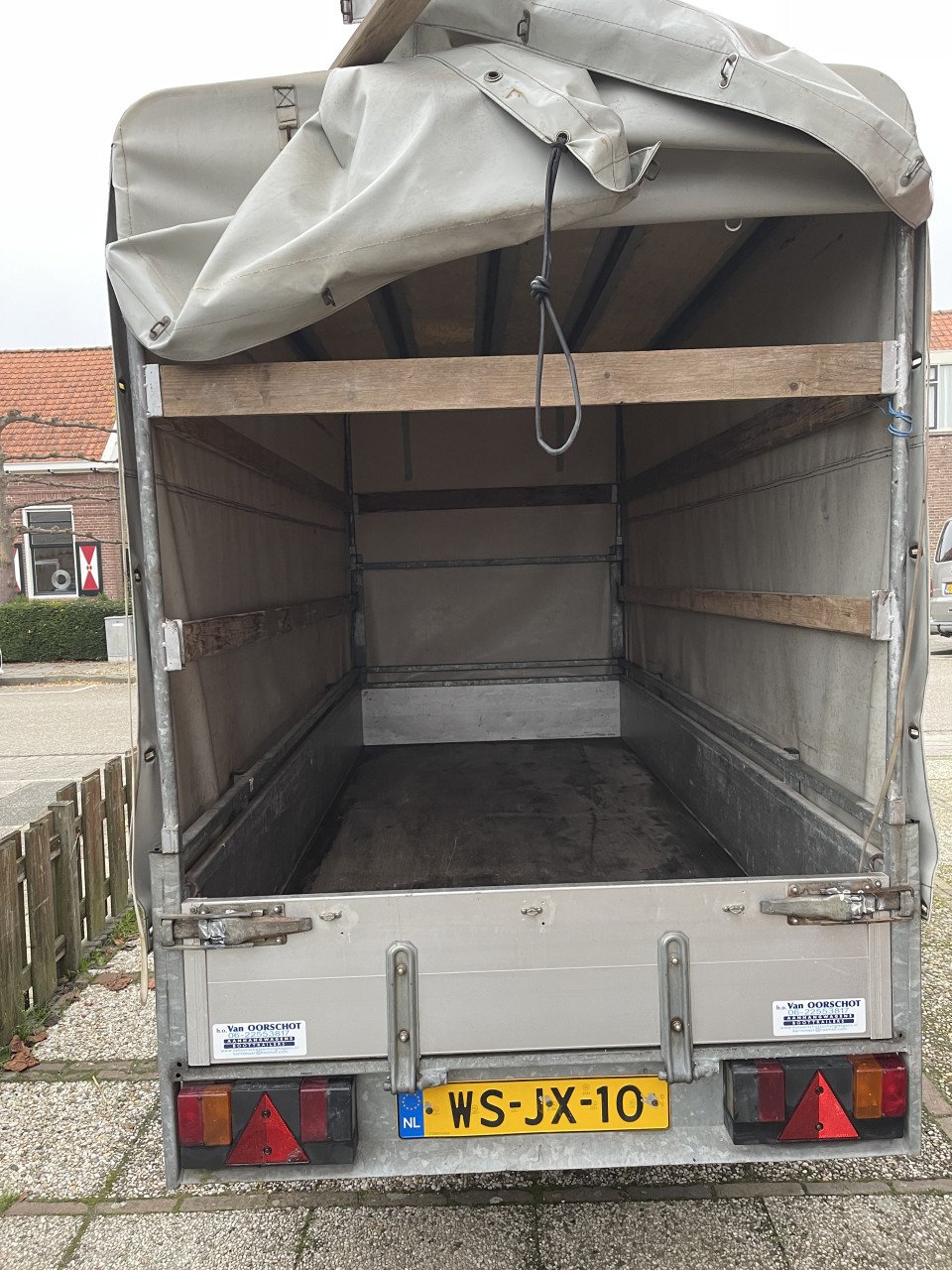 Diverse gebruikte dubbelassers vanaf  2 ton