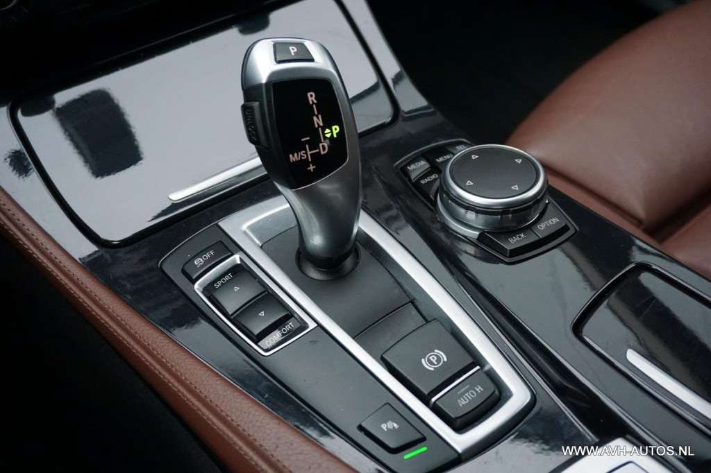 BMW 5 Serie touring 518d luxury edition