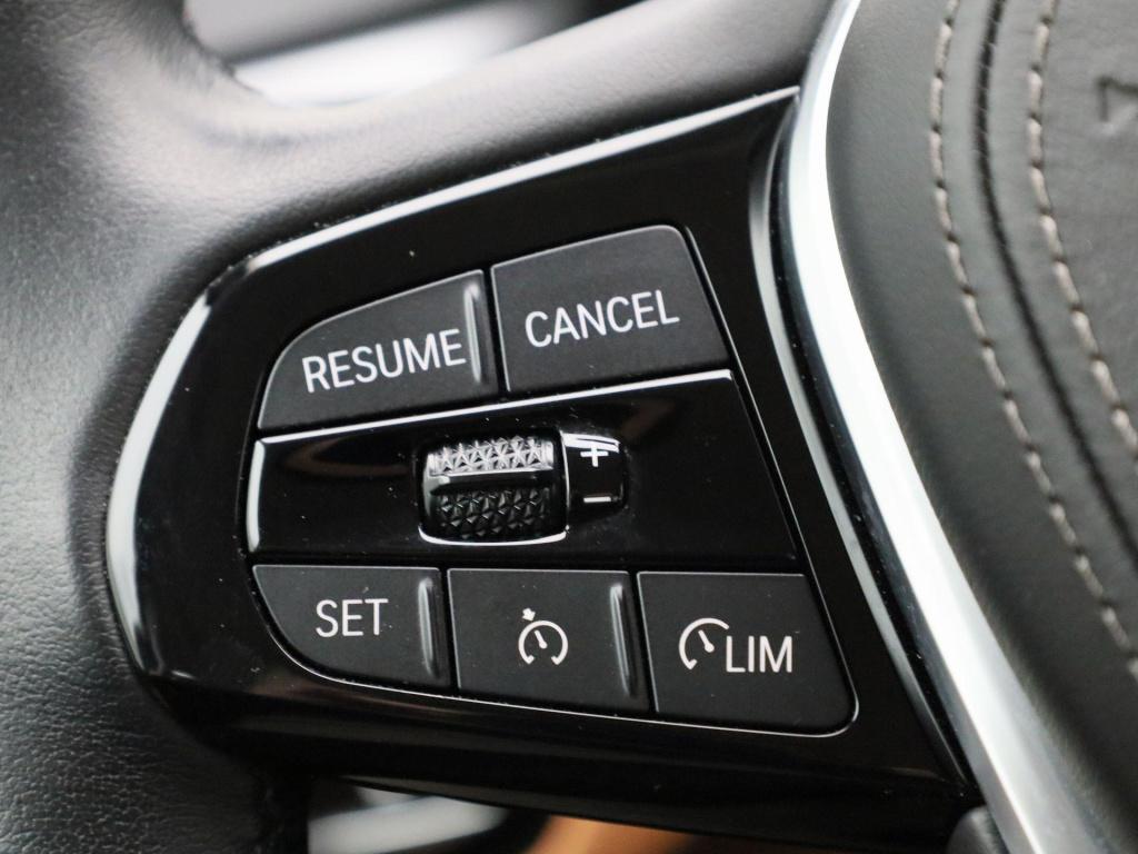 BMW 5 Serie touring 520i business edition plus | automaat | lmv | navigatie
