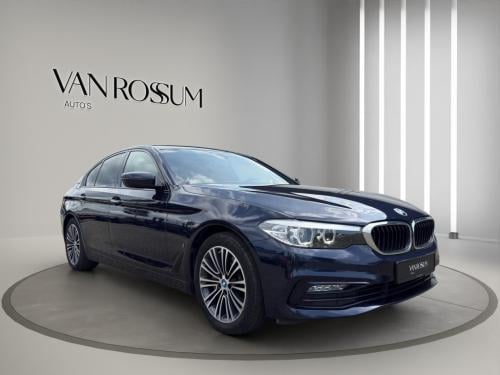 BMW 5 Serie 530 e iperformance | leder | sportstoelen | sfeer | camera | pa