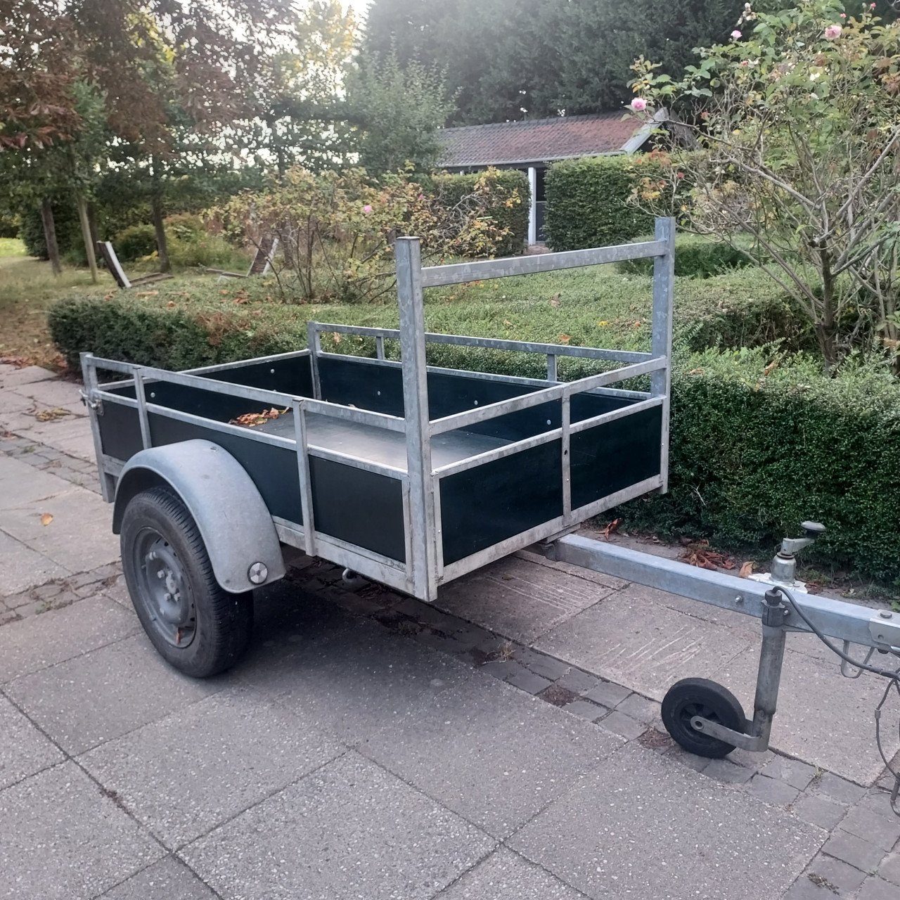 Nette aanhanger, bakmaat: 96 x 170