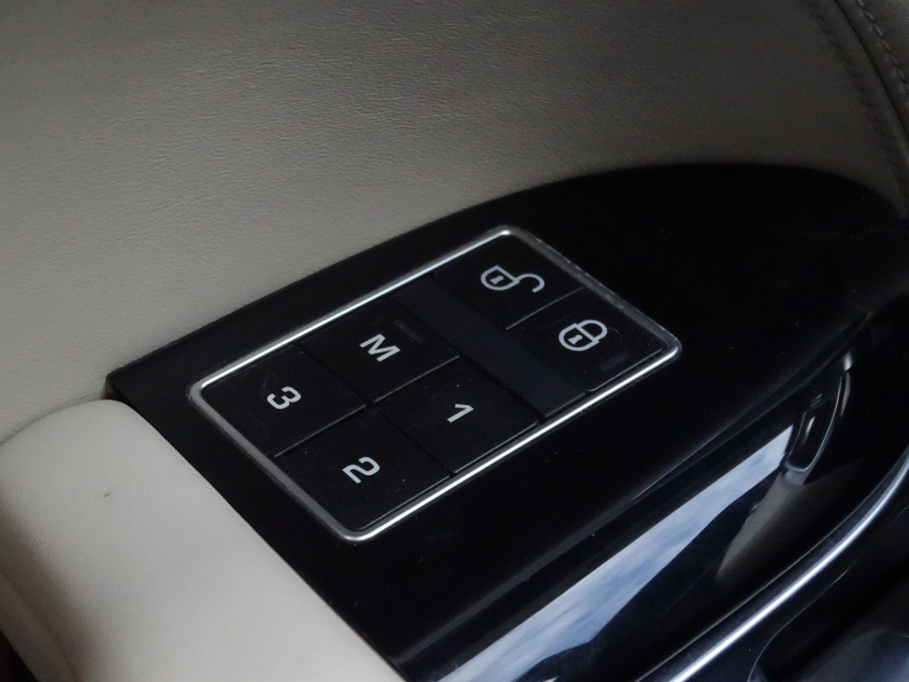 Land Rover Range Rover 5.0 v8 supercharged autobiography dynamic
