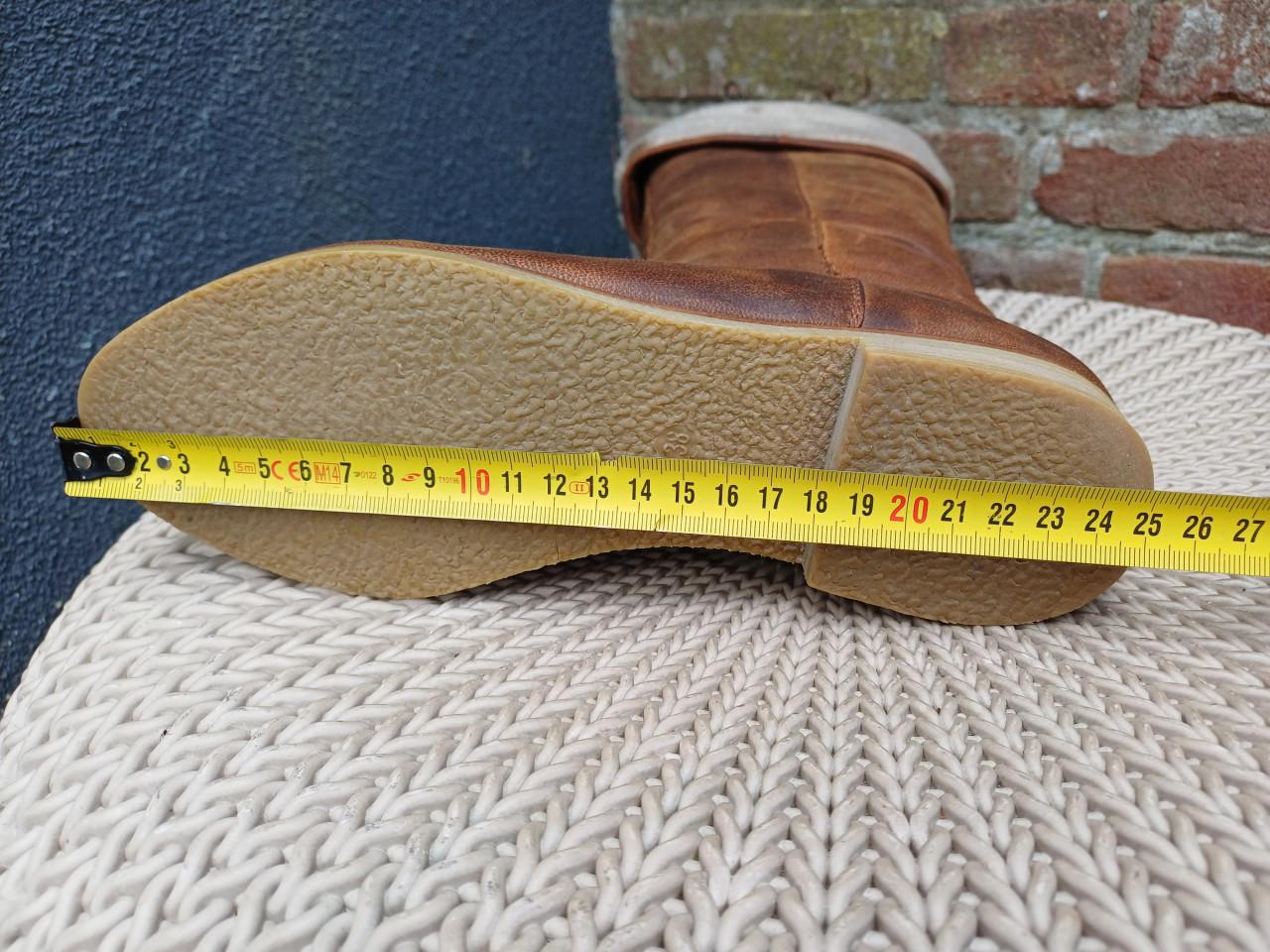 Nette LAARZEN van SPM (38) op versch. manieren te dragen