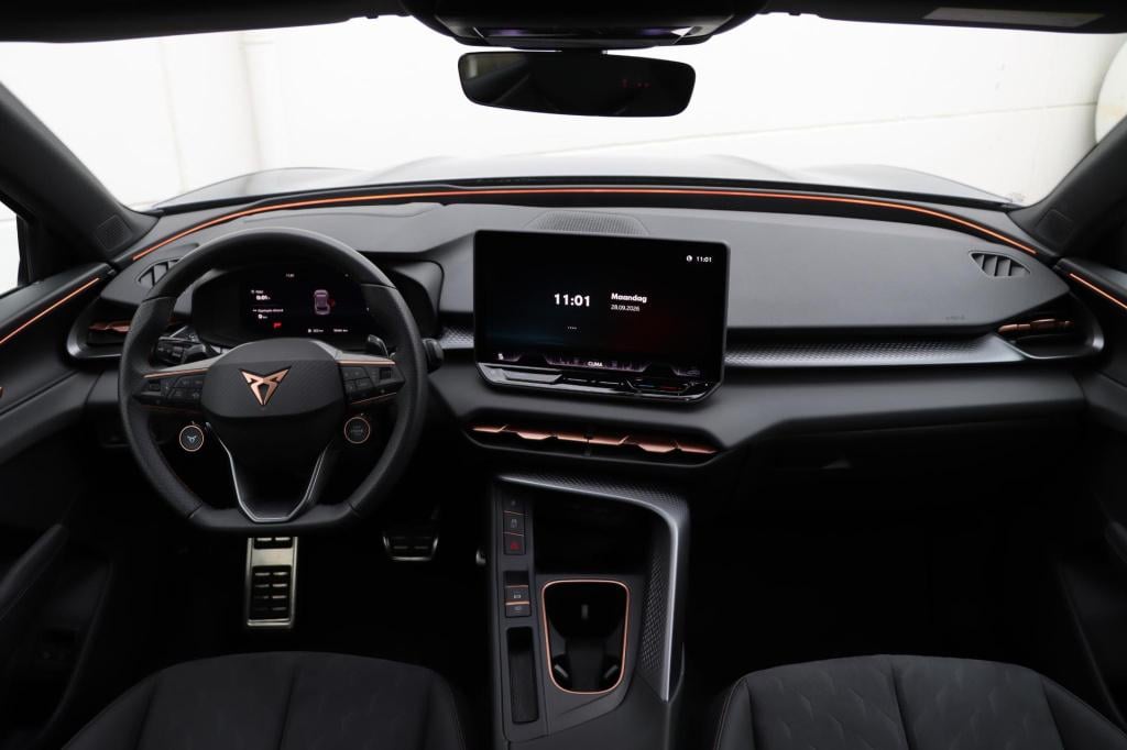 Cupra Terramar 1.5 tsi e-hybrid business 204pk dsg6 | soh 100% |