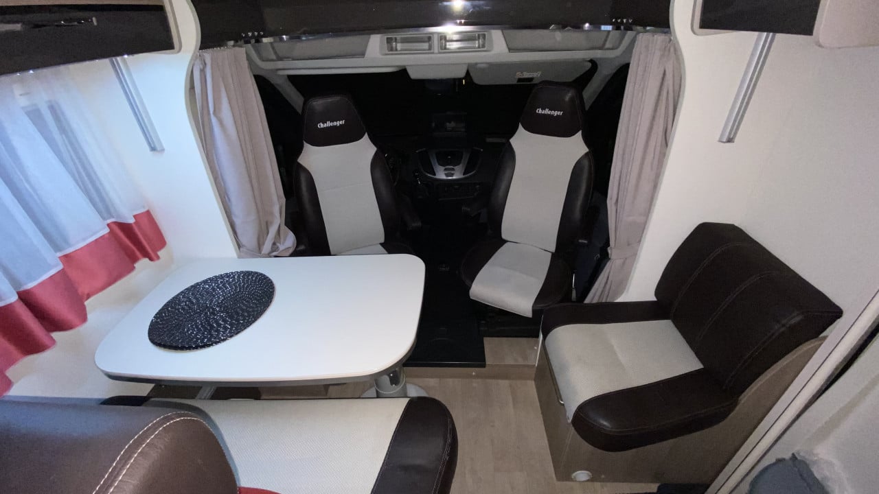 Ford Challenger 288 EB Genesis Special Edition