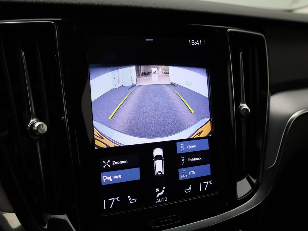 Volvo V60 2.0 b3 business pro | automaat | navigatie | apple carplay / andr
