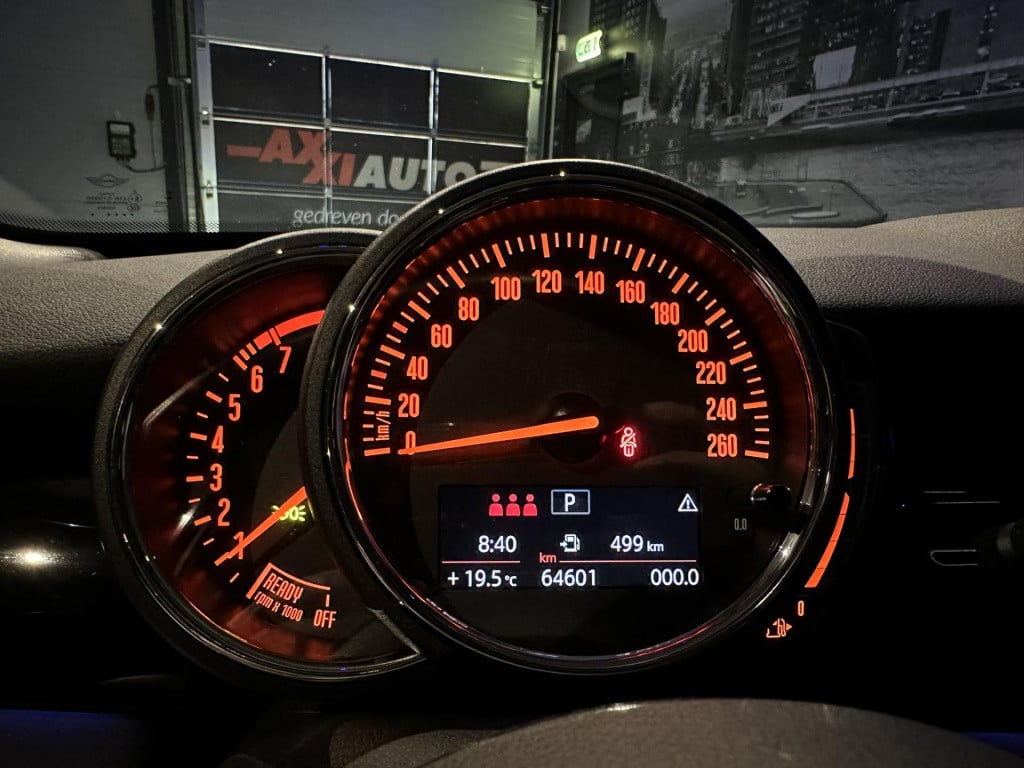 Mini Cooper mini 1.5 business edition *applecarplay*navi*clima*