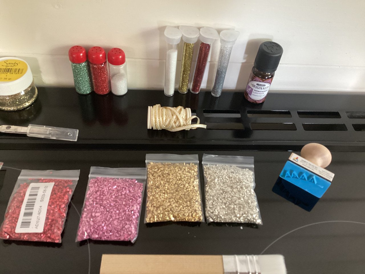 Glittertje en nog meer om te knutselen Goes
