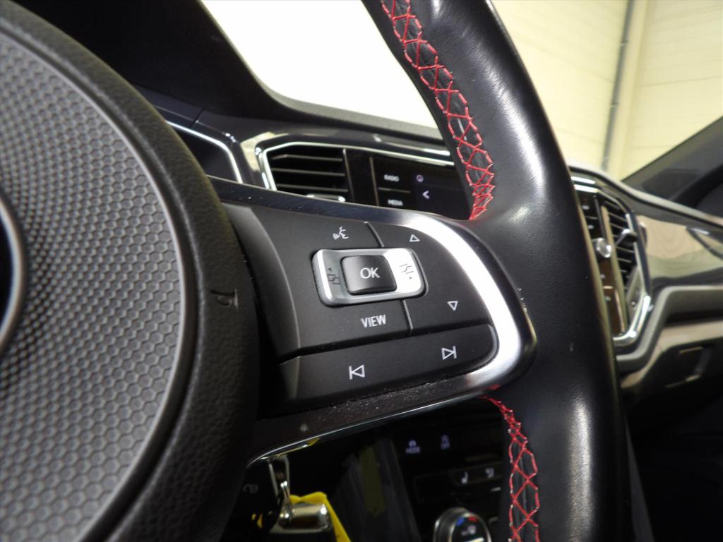 Volkswagen T-roc 1.5 tsi 150pk 7-dsg sport