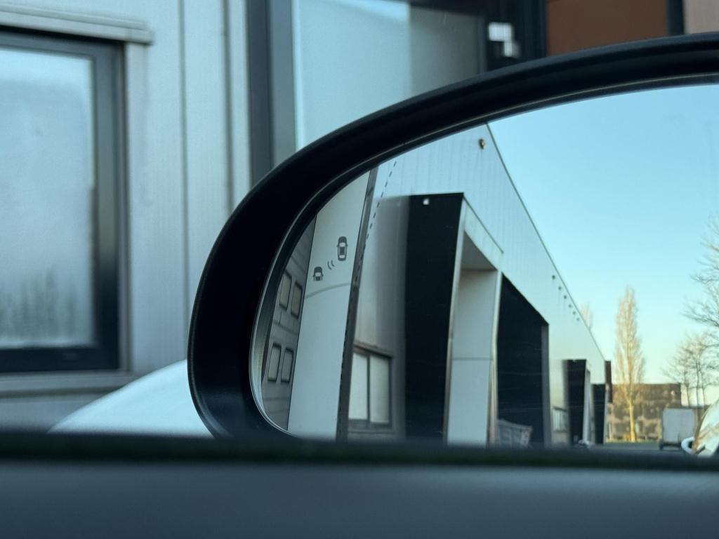 Hyundai Kona ev fashion 64 kwh soh 96%, 3-fase lader