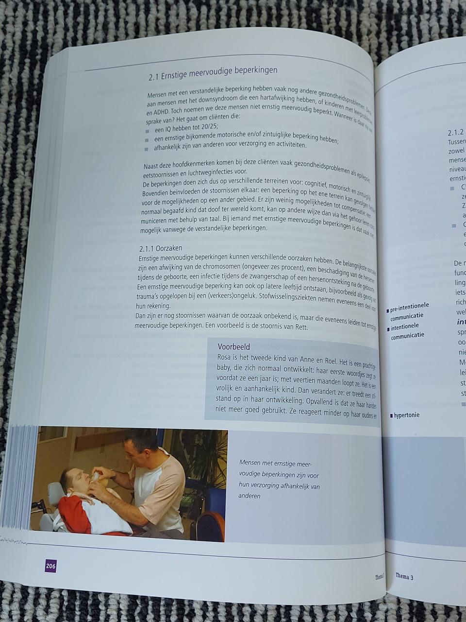 Boek: verplegen van mensen met een verstandelijke beperking