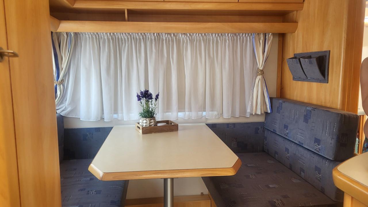Nette Fendt caravan