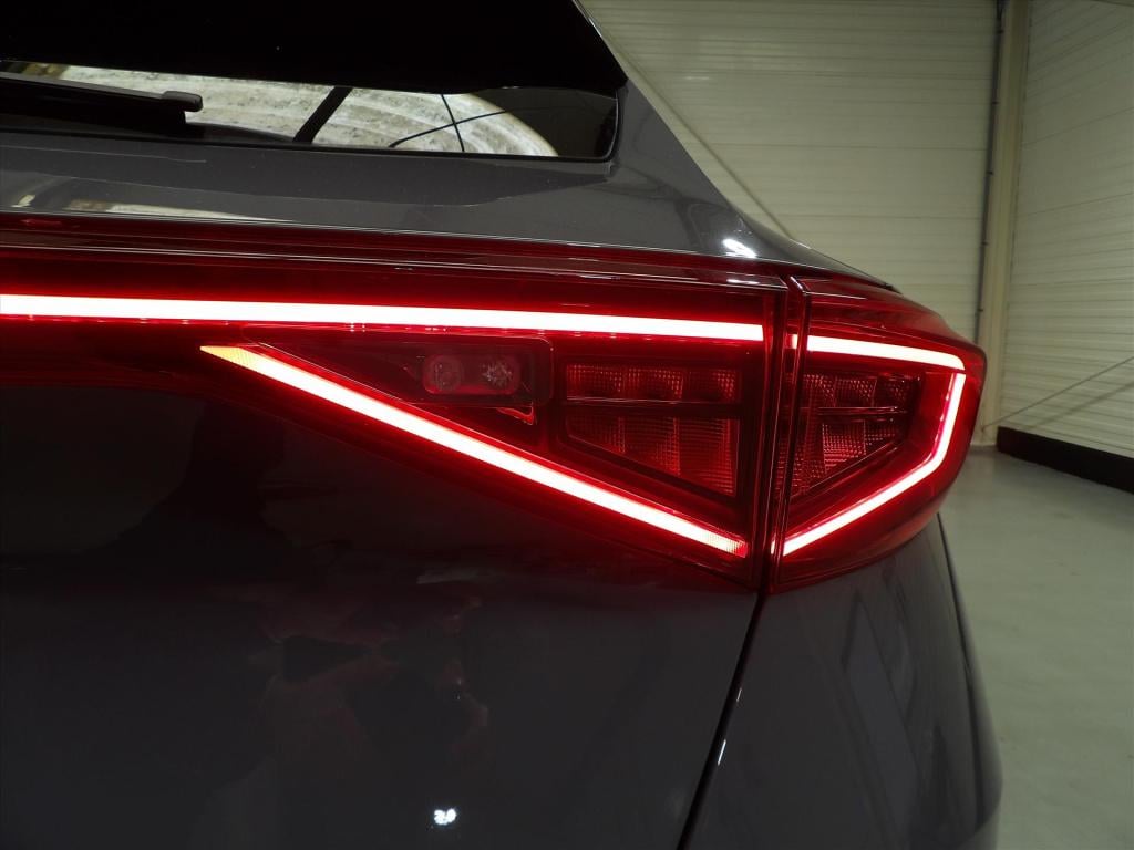 Cupra Formentor 1.4 e-hybrid 204pk dsg-6 adrenaline