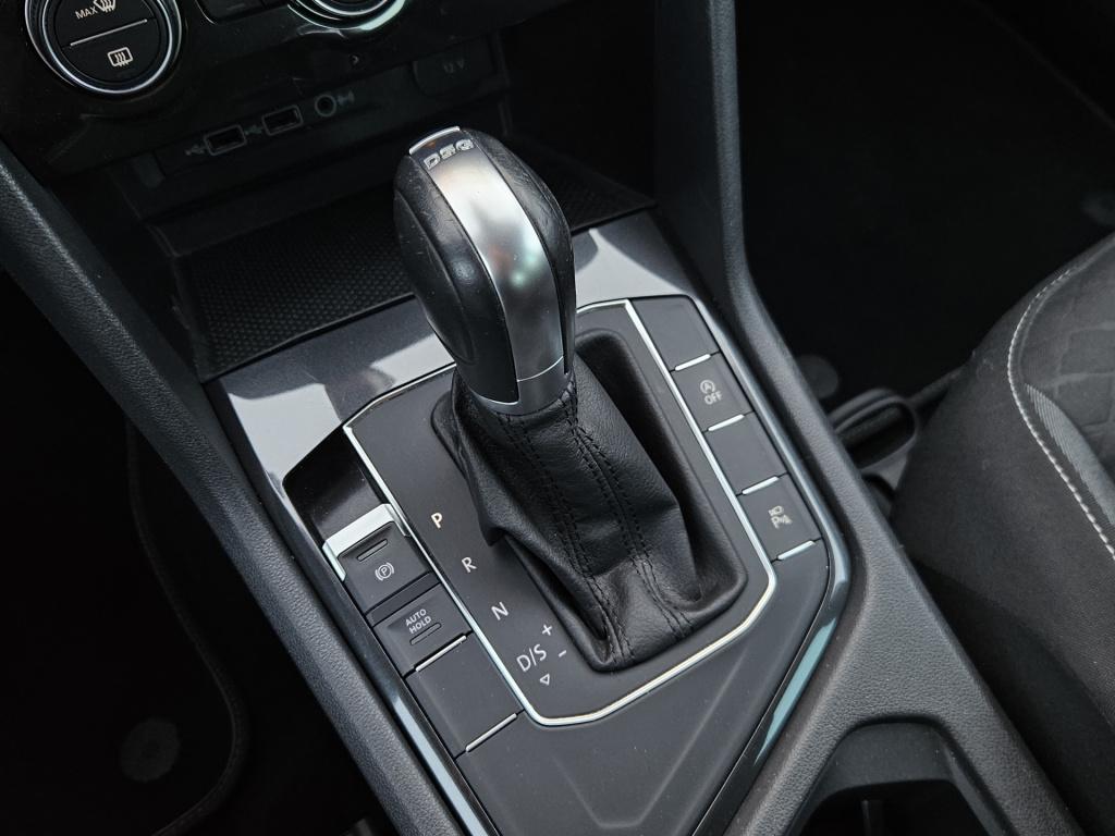 Volkswagen Tiguan 1.5 tsi act highline business r | acc | 360 cam | rijklaa
