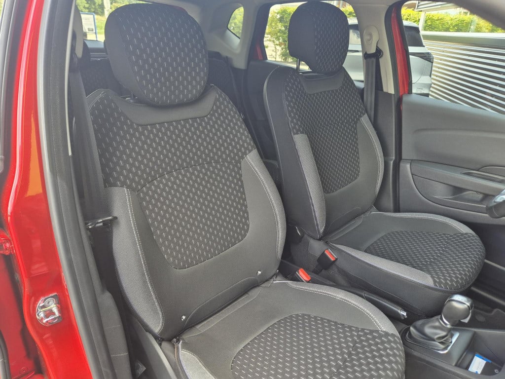 Renault Captur tce 120 edc automaat intens camera, android/apple auto, pack