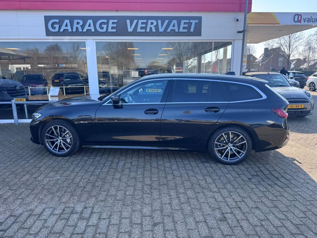 BMW 3-serie touring 330e high executive