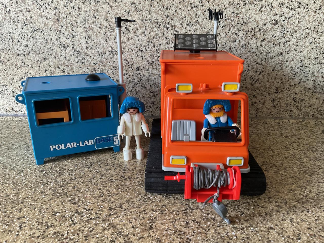 Playmobil Noordpoolvoertuig met onderzoekstation.     Nr. 3460. Jaar: 1986.
