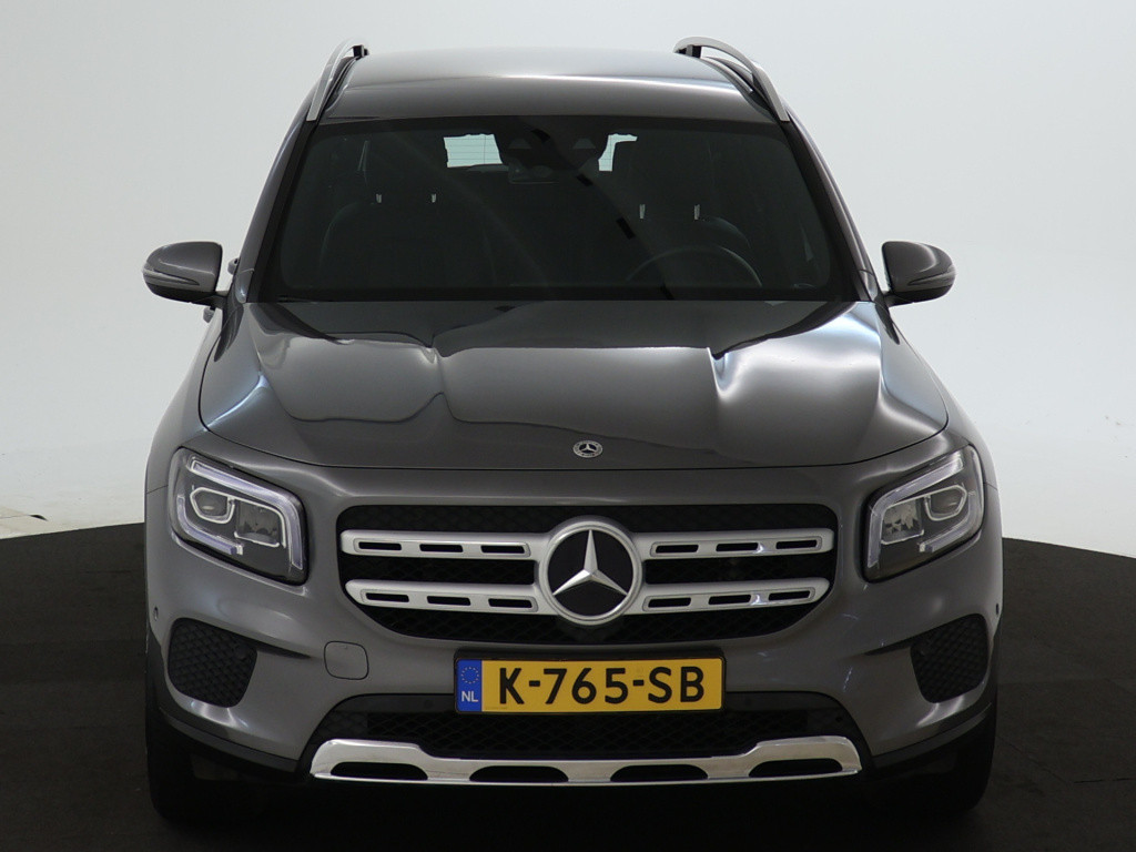 Mercedes-Benz Glb 180 business solution luxury | trekhaak | sfeerverlichtin