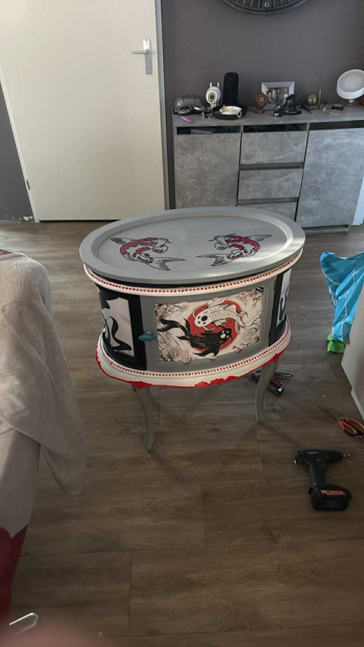 Bijzettafel thema; KoiKarpers