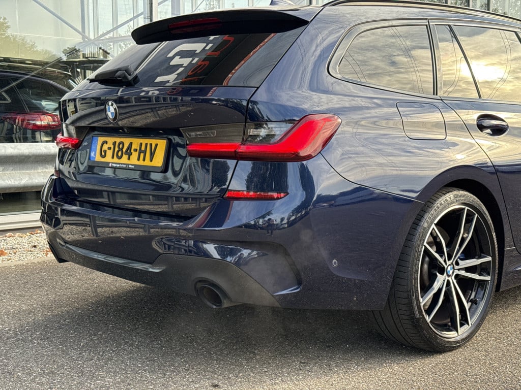 BMW 3-serie touring 330i high executive edition m-sport | nl-auto | 1e eig 