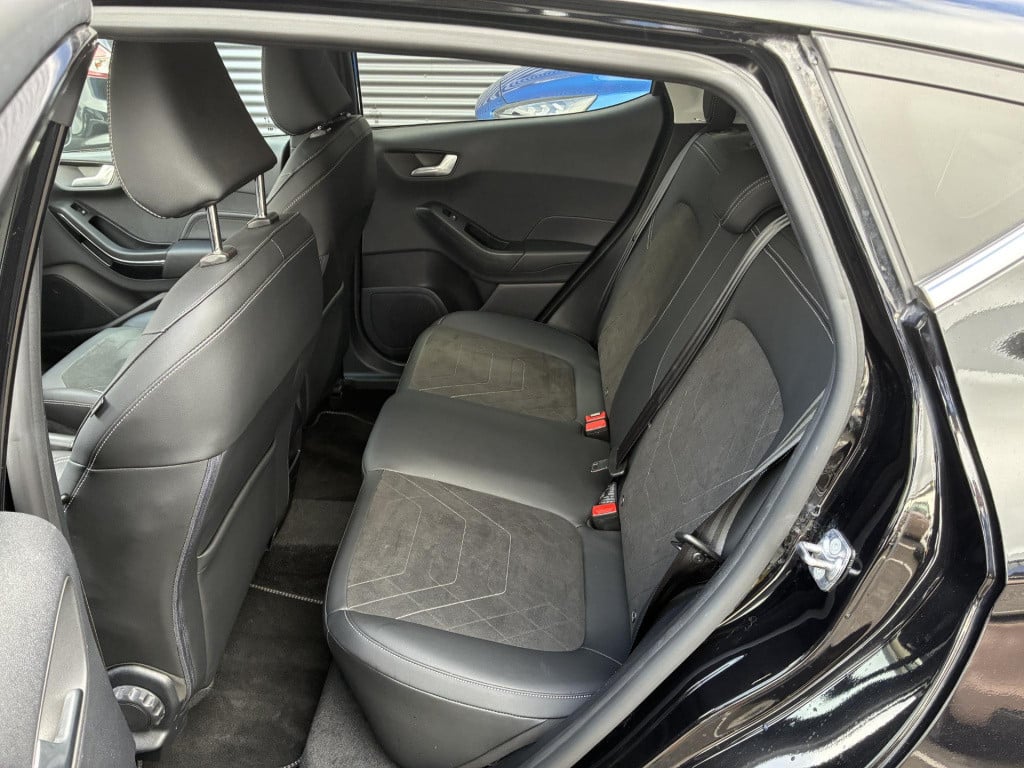 Ford Fiesta 1.0 ecoboost hybrid titanium vignale - winter pack - b&o