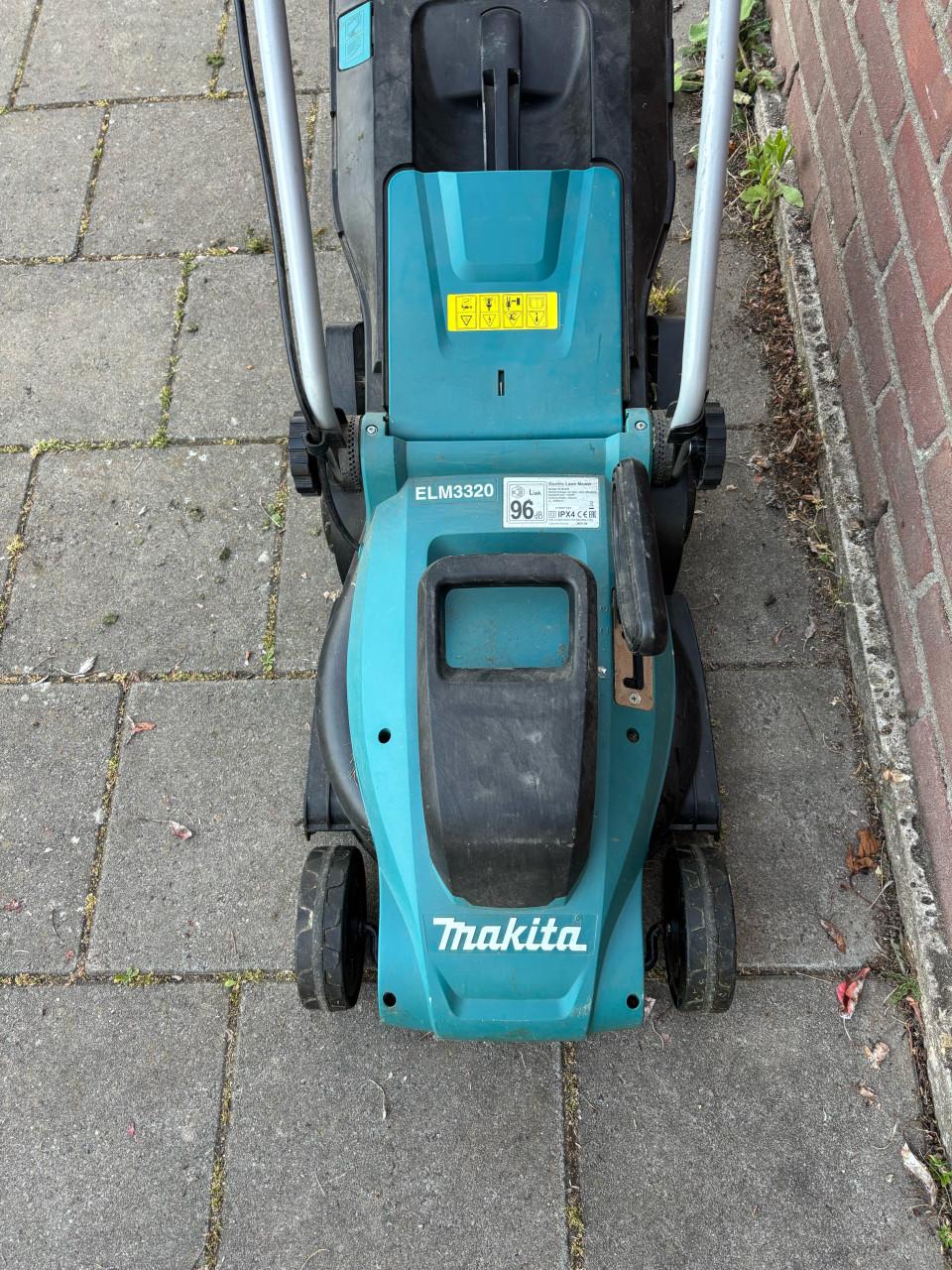 Makita grasmaaier