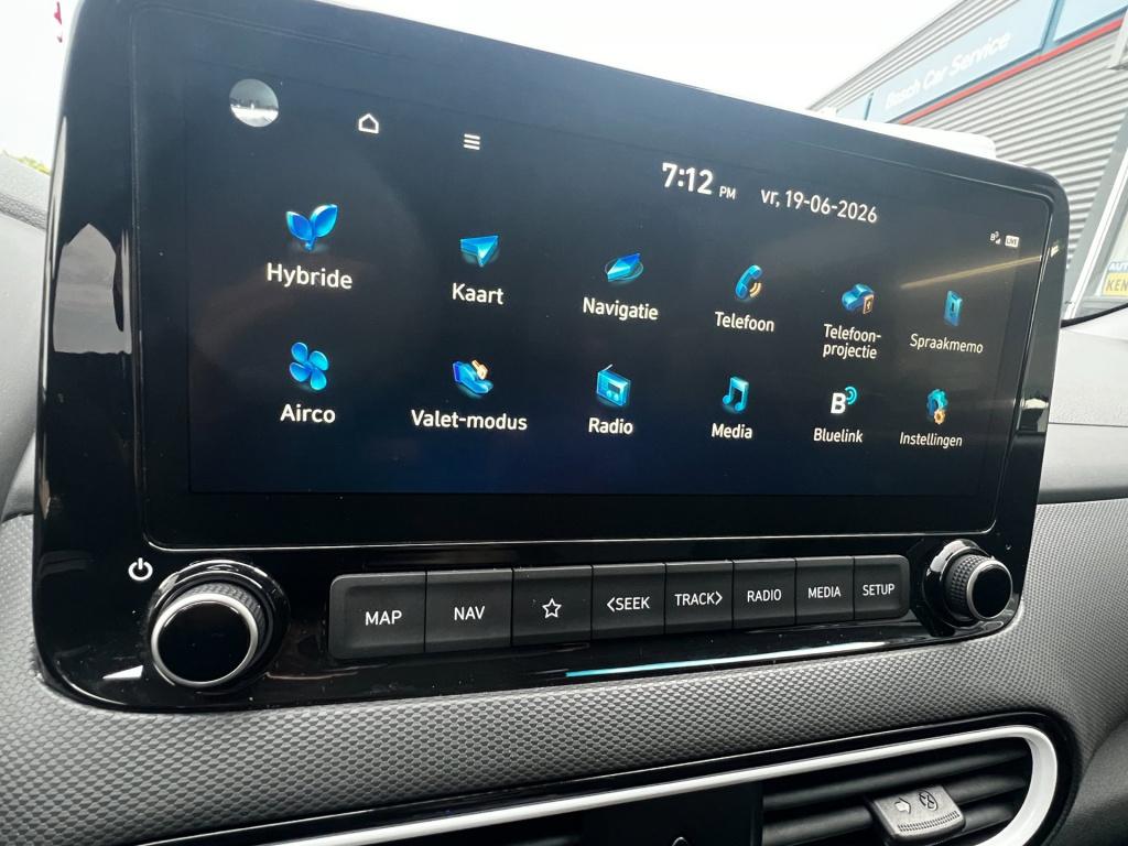 Hyundai Kona 1.6 gdi hev premium two tone, leer, camera, head up display en