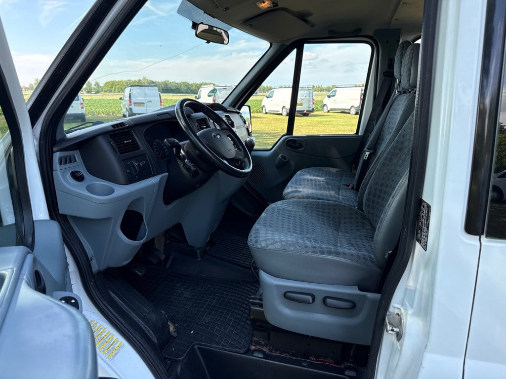 Ford Transit kombi 300s 2.2 tdci shd