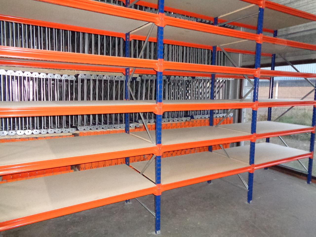 Nieuwe Magazijnstelling   Grootvakstelling  uit voorraad leverbaar .