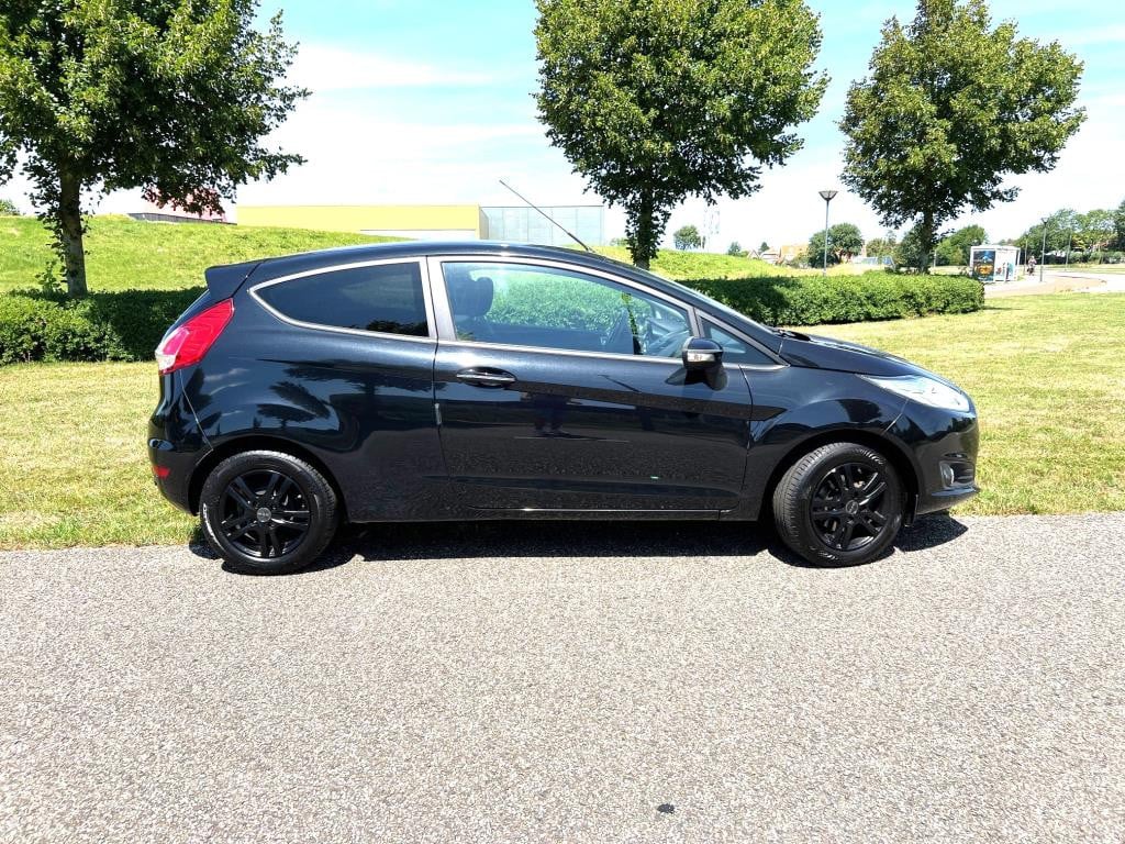 Ford Fiesta 1.0 ecoboost titanium automaat nog te koop