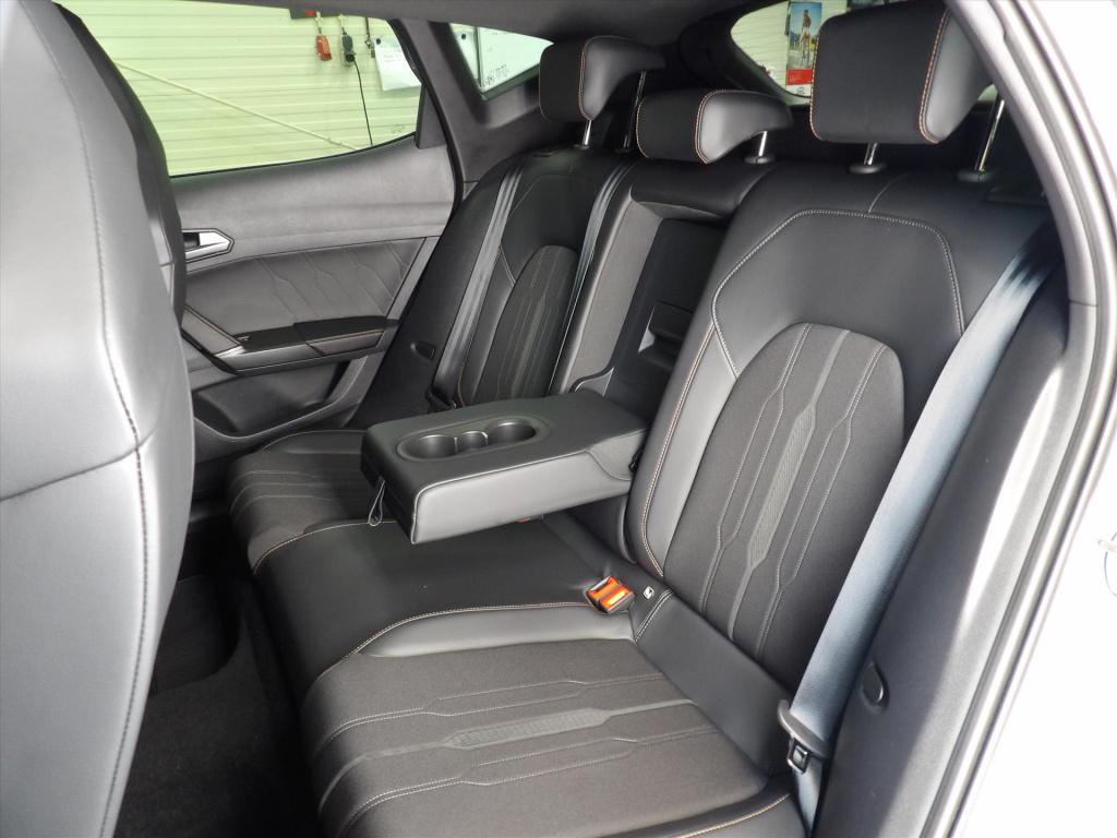 Cupra Formentor 1.4 e-hybrid 204pk dsg-6 adrenaline