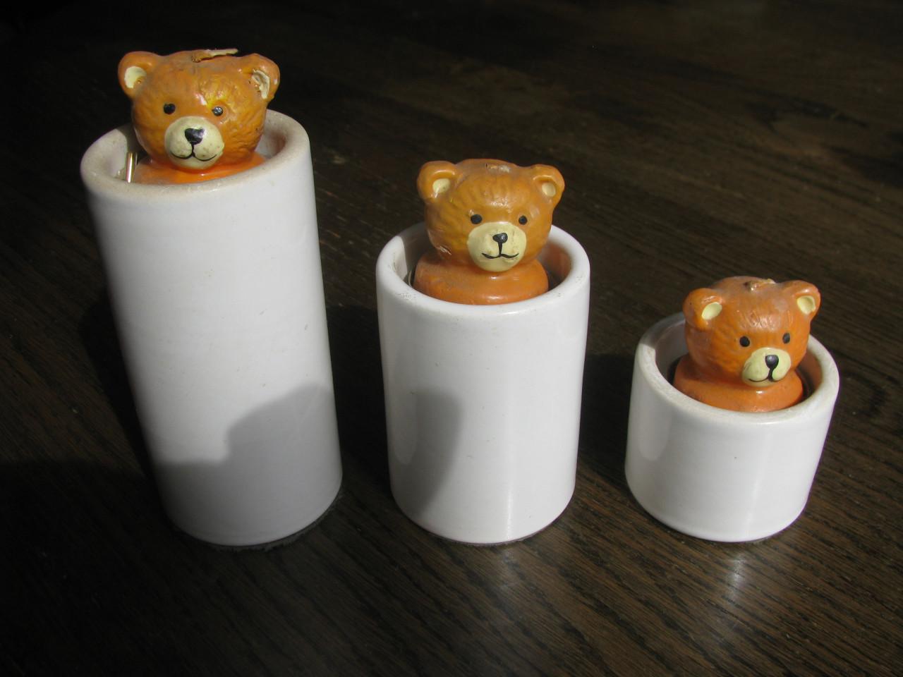 3 wainehoudertjes.