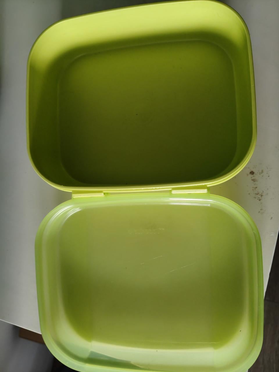 Tupperware