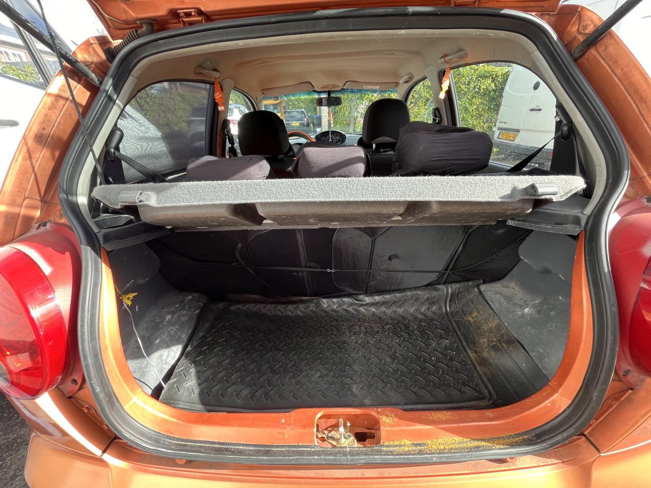 Auto