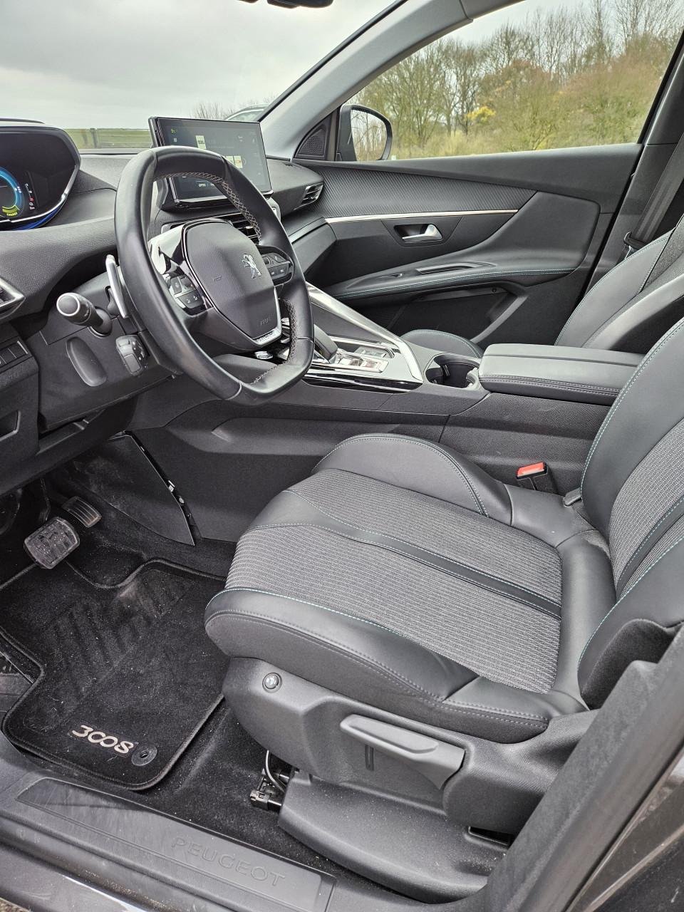 Peugeot 3008 1.6 Plug in Hybrid 225 pk