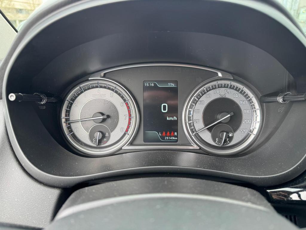 Suzuki Sx4 S-cross 1.4 boosterjet style smart hybrid