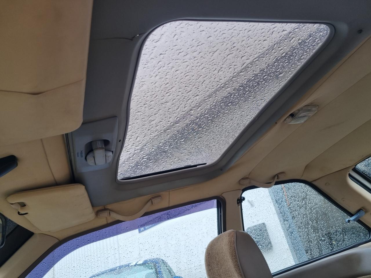 Mazda 323 1.5 GLX Automaat | Voor de liefhebber!