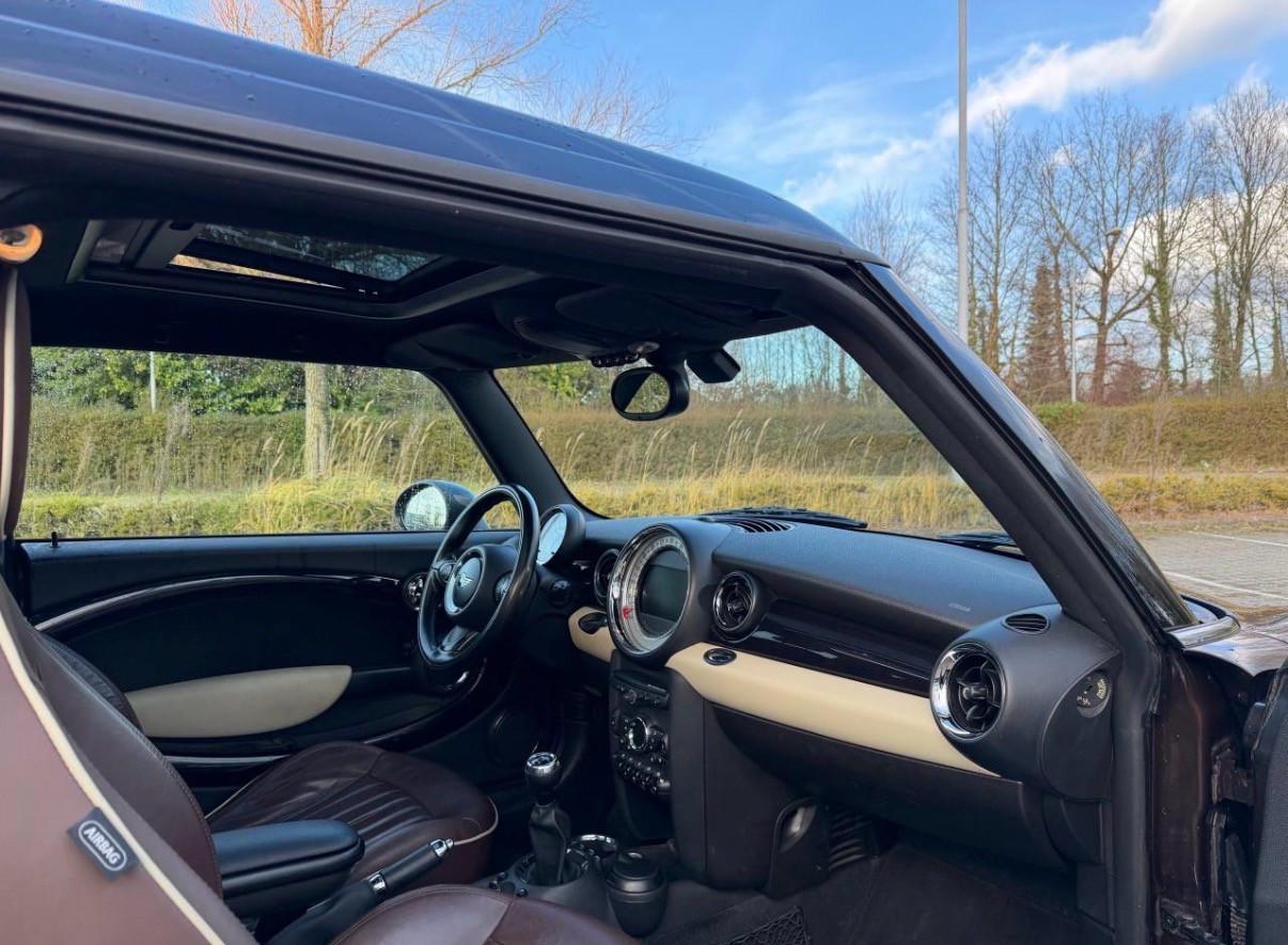 Mini Clubman 1.6 Chili |Volle jaar Apk | Airco | Pdc | Garantie | Top Staat