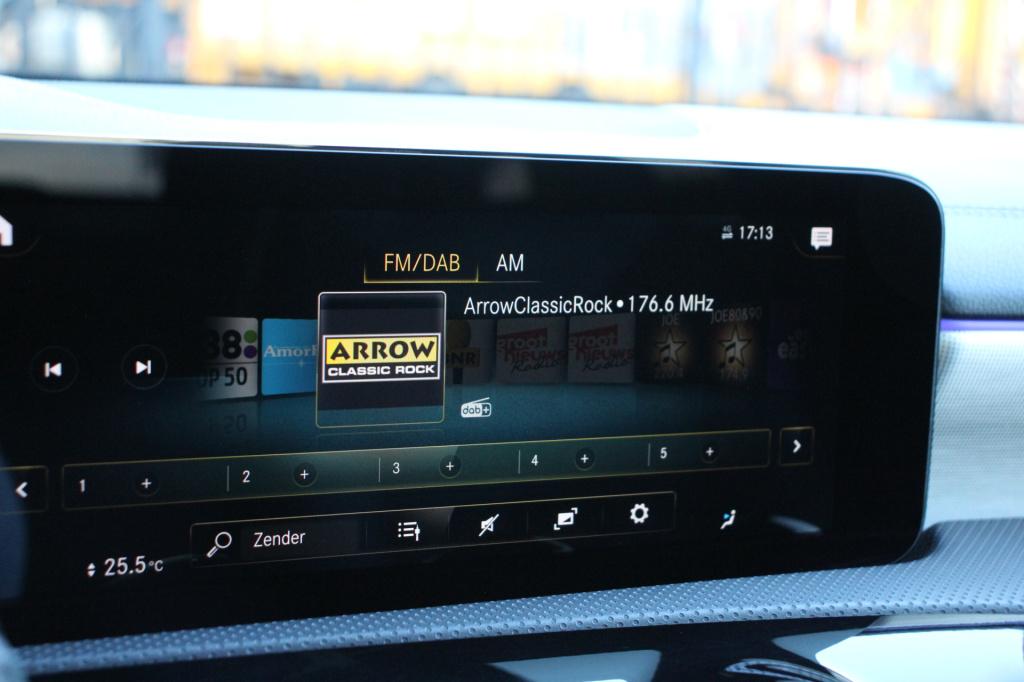 Mercedes-Benz Cla 250 e amg edition | pano | nightpakket | sfeerverlichting